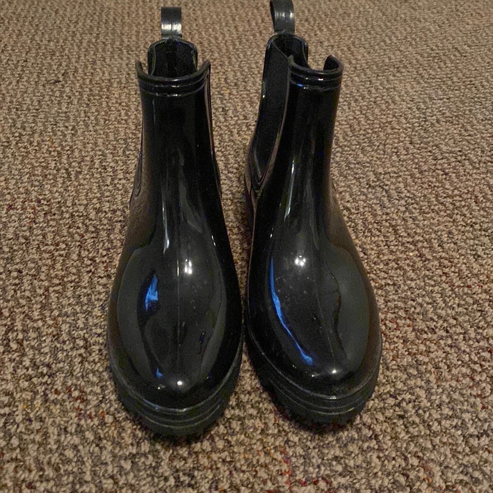 Black rain boots